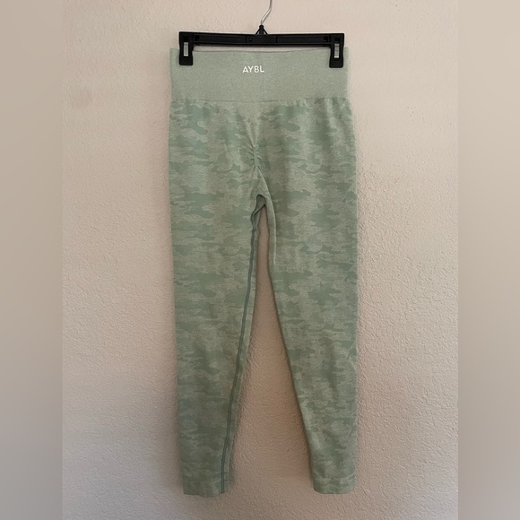 AYBL Leggings, Light Green Camo - Picture 3 of 4